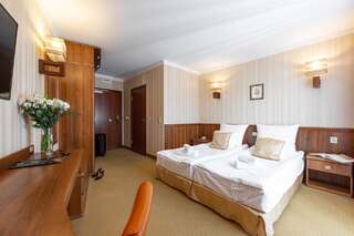 Отели типа «постель и завтрак» Dworek Morski SPA & Wellness Мельно Двухместный номер с 1 кроватью или 2 отдельными кроватями-3