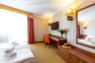 Отели типа «постель и завтрак» Dworek Morski SPA & Wellness Мельно Двухместный номер с 1 кроватью или 2 отдельными кроватями-9